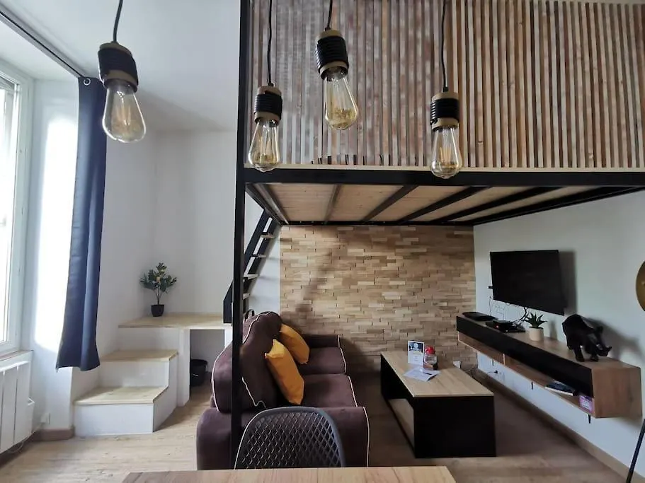 Διαμέρισμα Le Favrel - Appartement Avec Mezzanine Renove - Gare De Βαν Γαλλία
